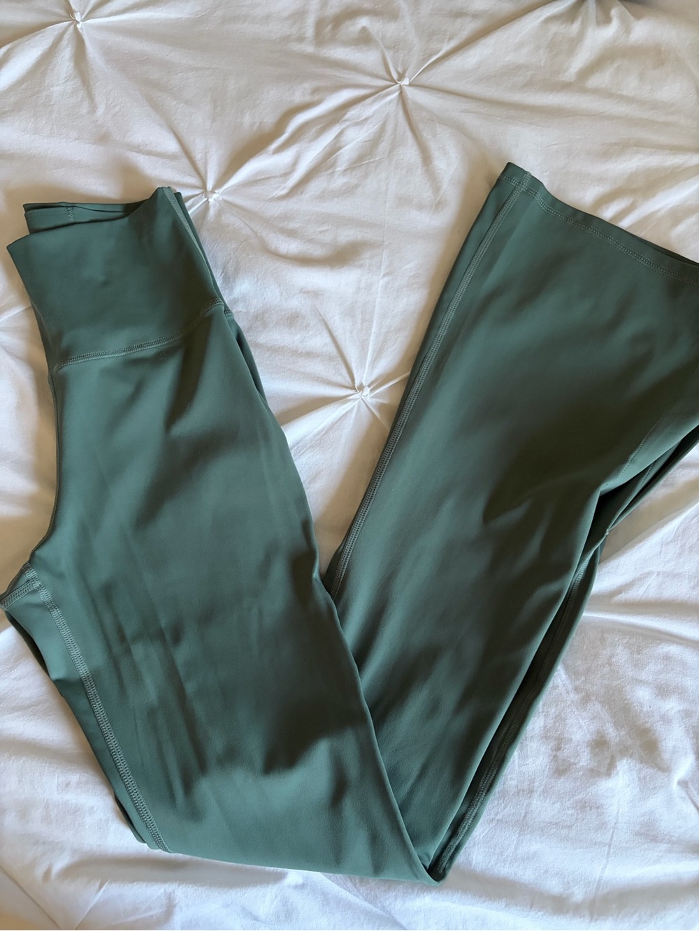 Women’s Green Active Zip Jacket & Flare leg Leggings Yoga Pants Set - Picture 6 of 9